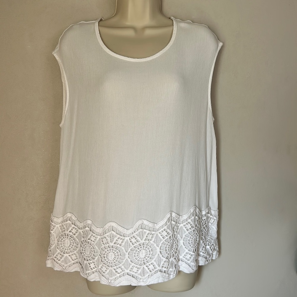 BIT & BRIDLE | TOP | LARGE | SLEEVELESS WESTERN